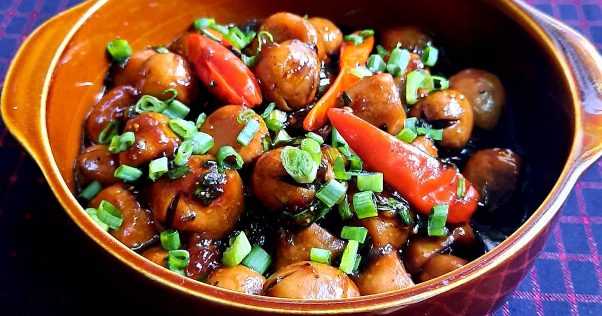 Nấm rơm kho
