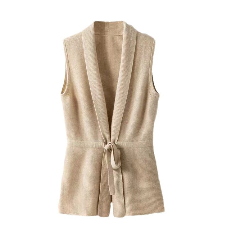 Women's wool vest, tailored, knitted