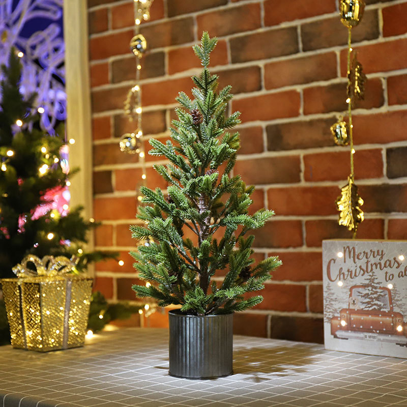 Mini Christmas tree made of PVC with lighting