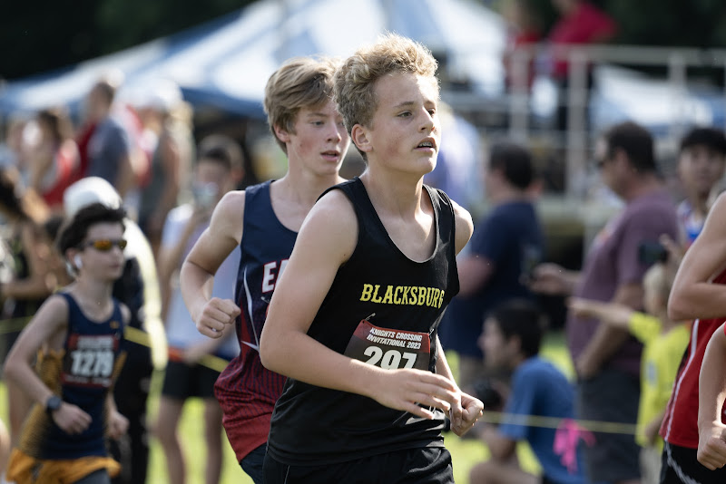 Photo from MS: Cross Country of Yonas Schubot