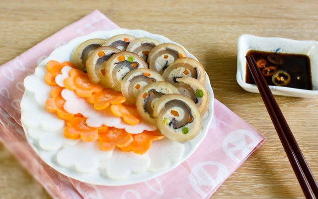 Giò Bì Hoa Ngày Tết