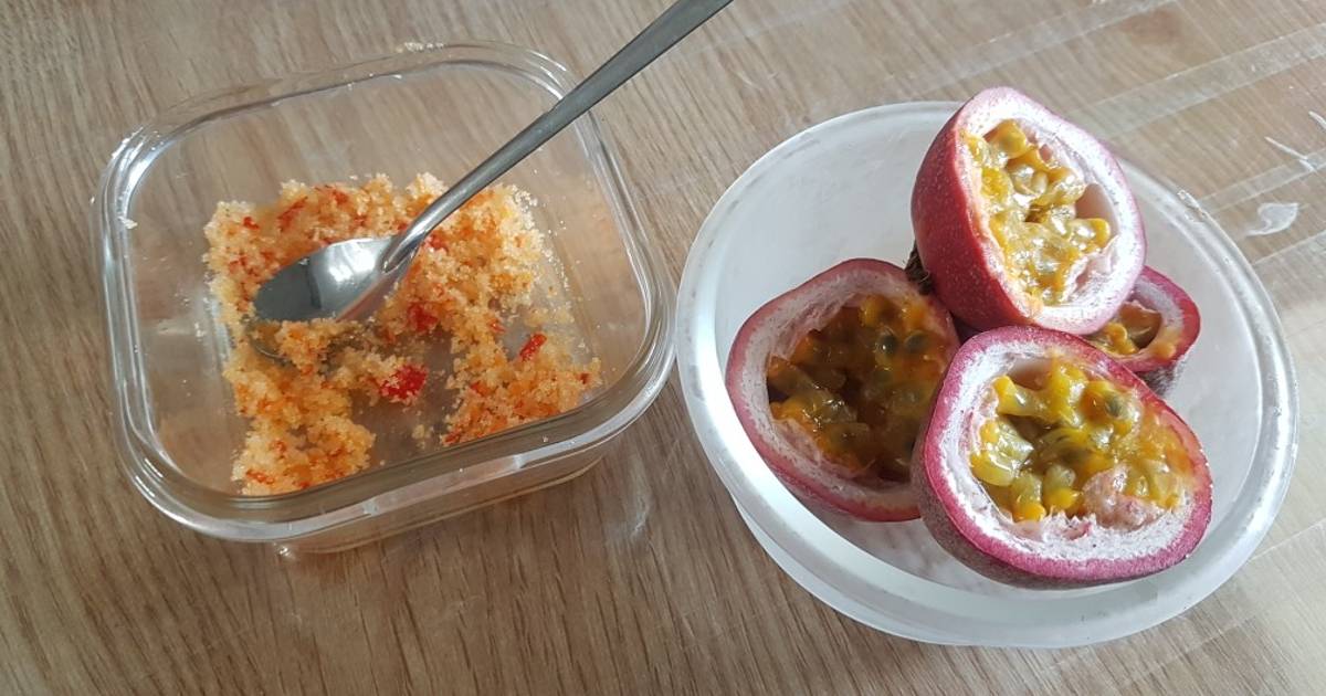 Chanh dây chấm muối ớt đường