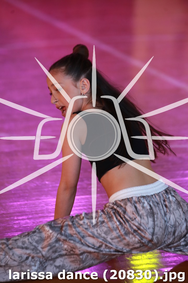 larissa dance (20830).jpg