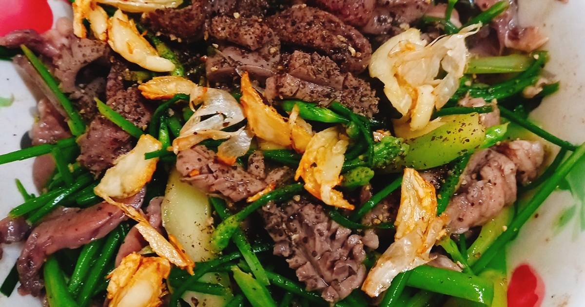 Tim cật xào hẹ bông