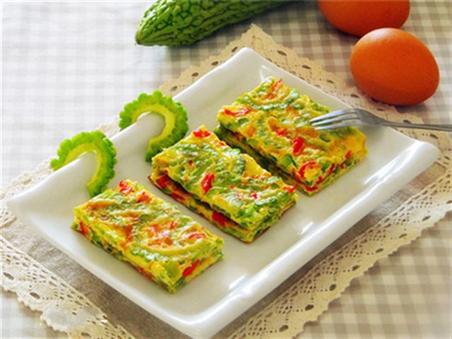 Trứng Chiên Khổ Qua Thơm Ngon