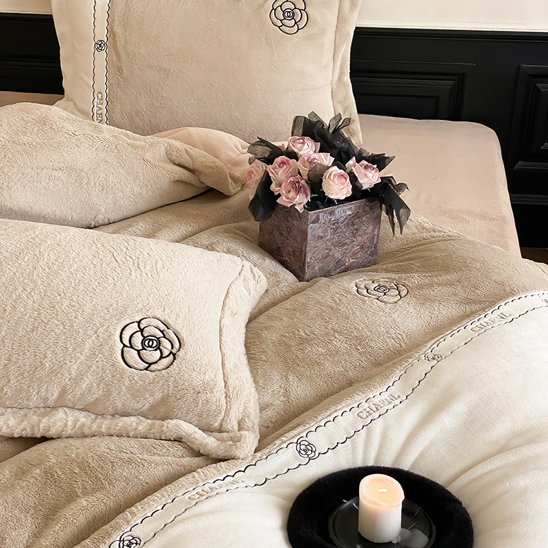 Microfiber Fleece Bedding Set, Embroidered, Winter Warm