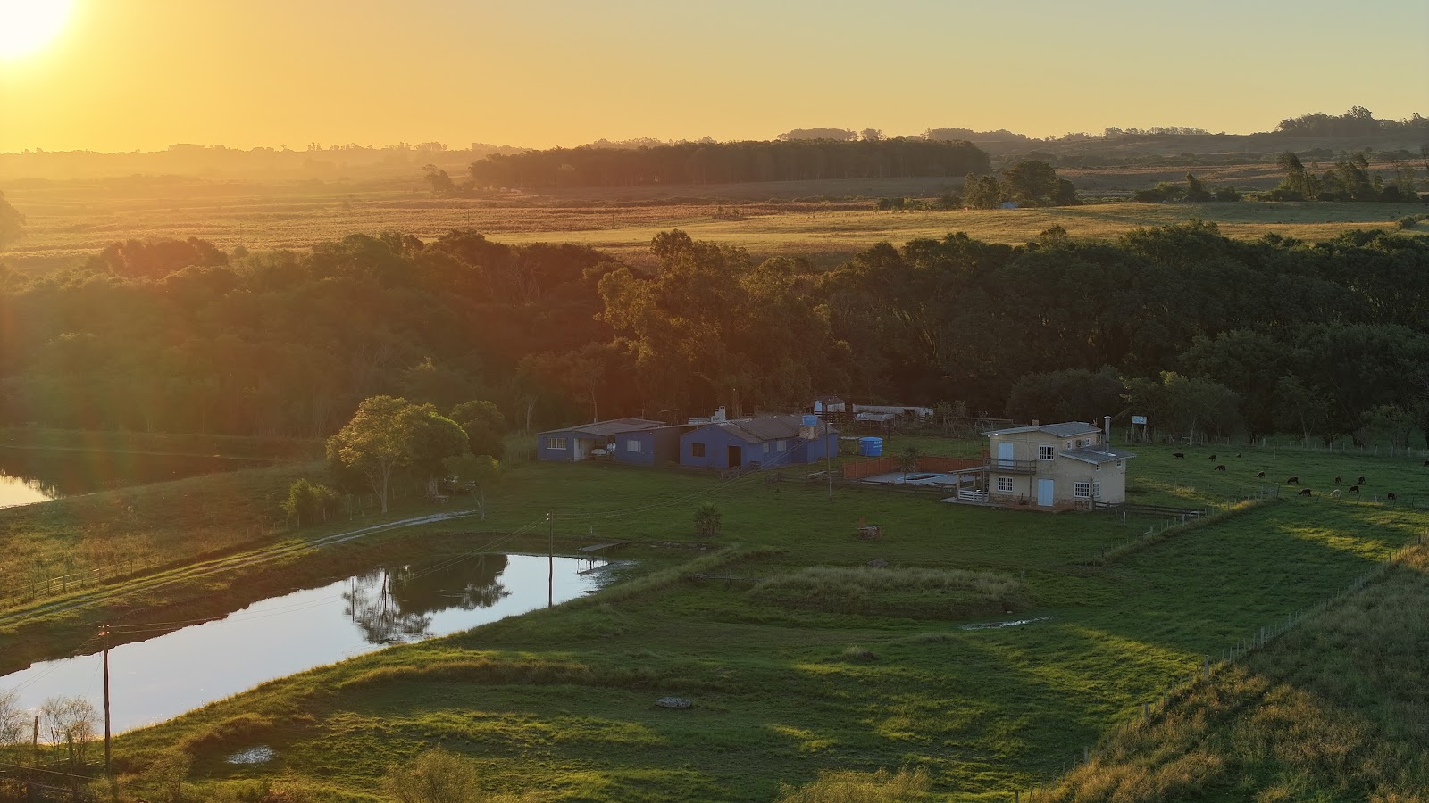 Pôr do sol no Sítio São Pedro