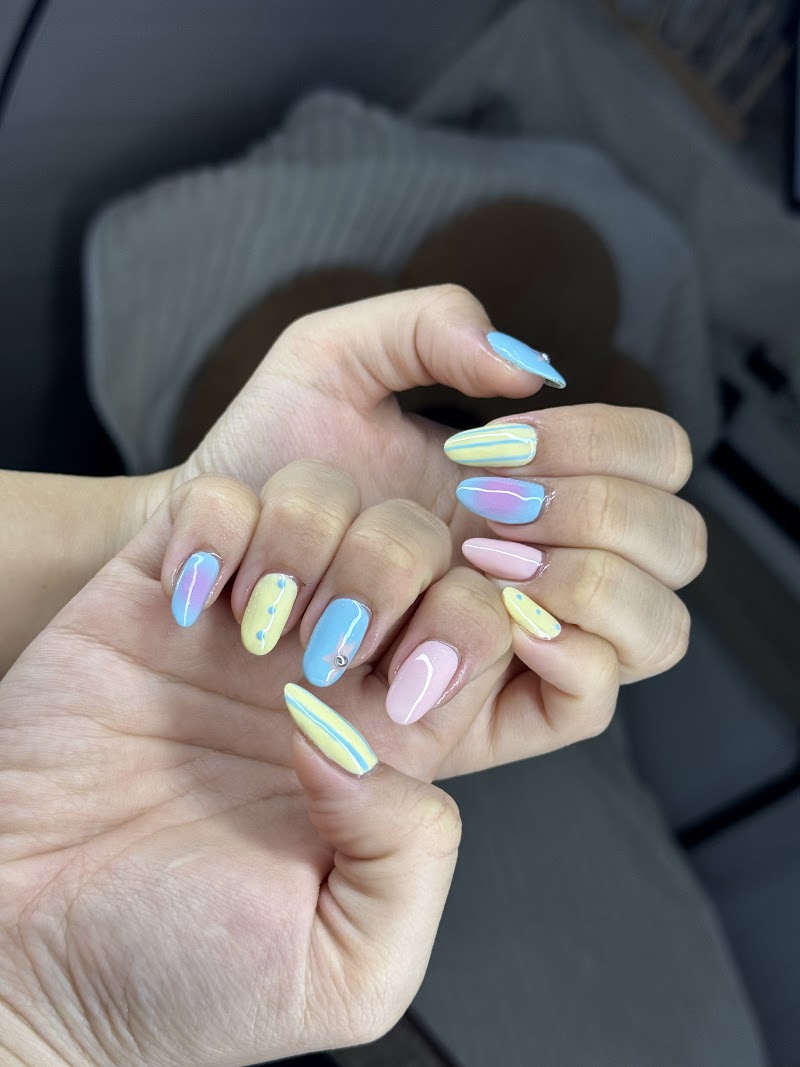 Mẫu nail 290k