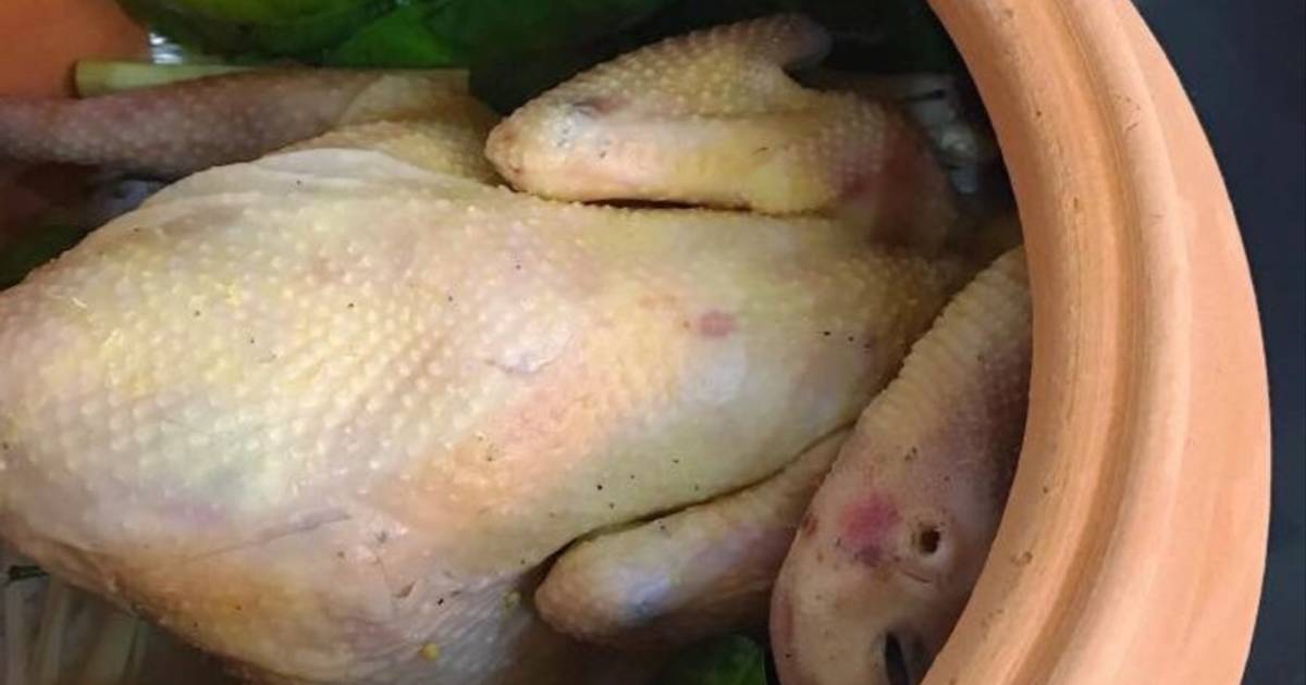 Gà hấp muối sả lá chanh