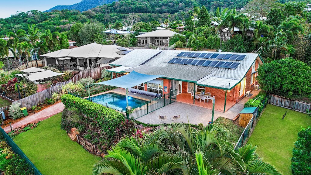 23 Toona Terrace, Redlynch - Thumbnail 2