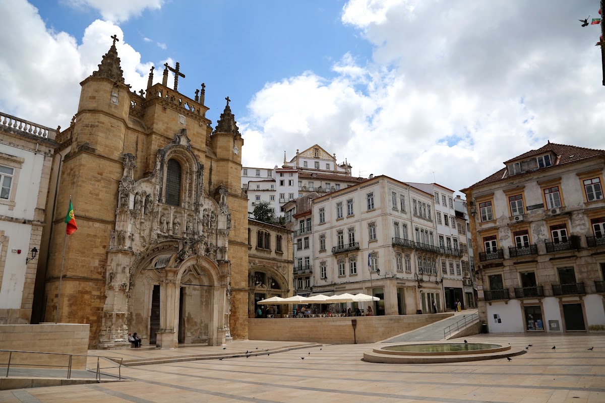7 Days: Lisbon's Echoes, Sintra's Mist, Porto's Wine