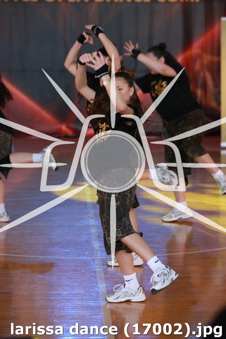 larissa dance (17002).jpg