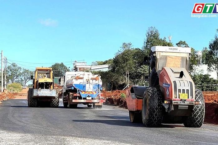 Điểm tin trưa: Chủ tịch UBND tỉnh yêu cầu đẩy nhanh tiến độ, xử lý dứt điểm vướng mắc dự án - Báo Gia Lai