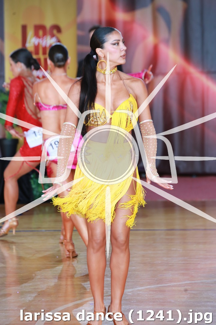 larissa dance (1241).jpg