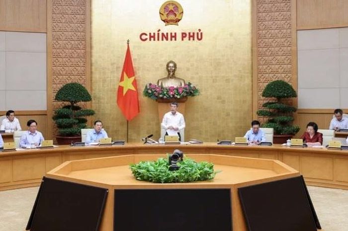 Phân công 6 Phó Thủ tướng chỉ đạo các địa phương thực hiện mục tiêu tăng trưởng kinh tế - Đài Phát thanh và truyền hình Hà Nội