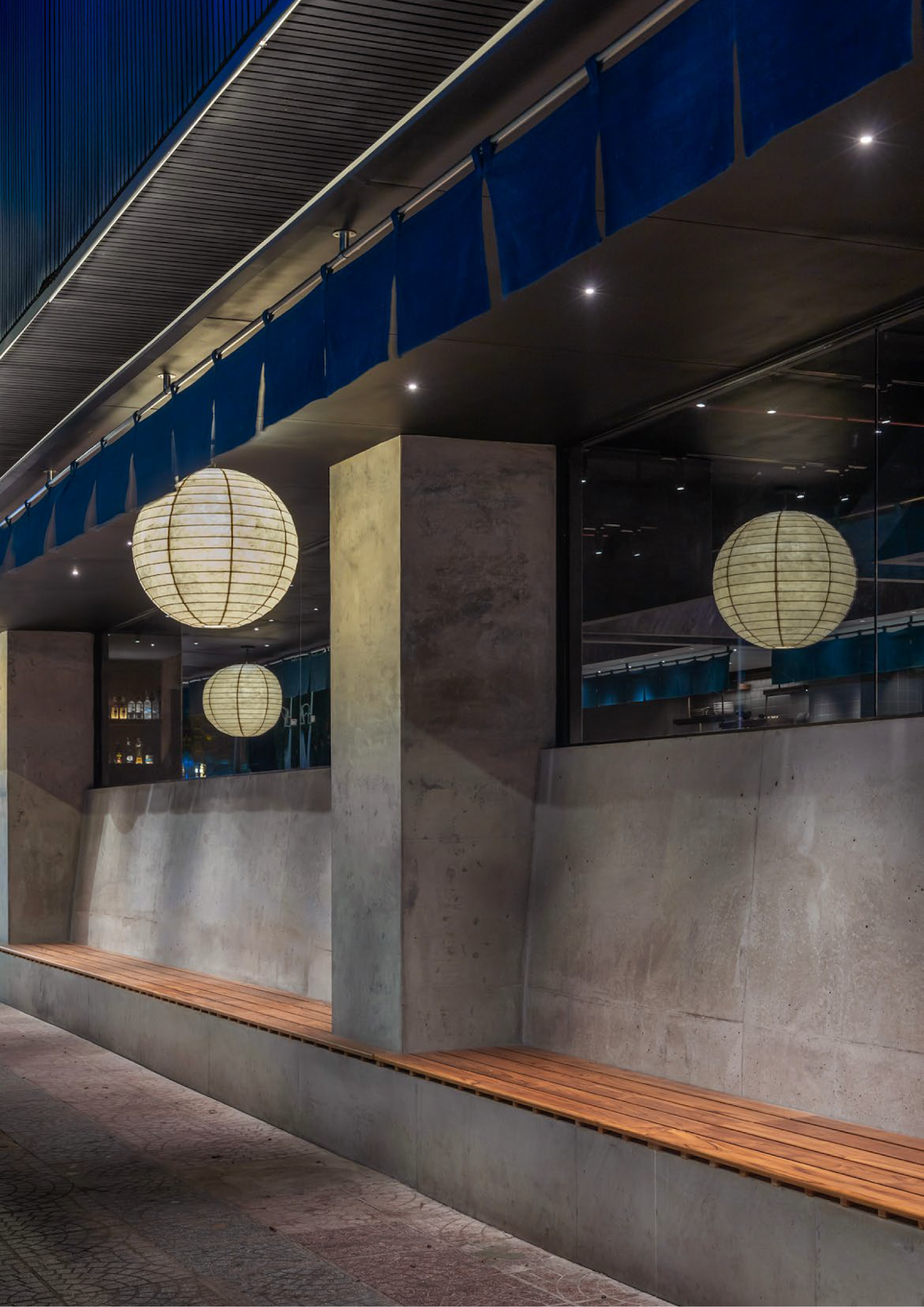 Vật liệu trầm và ánh sáng thấp: ngôn ngữ cảm xúc trong không gian F&B hiện đại