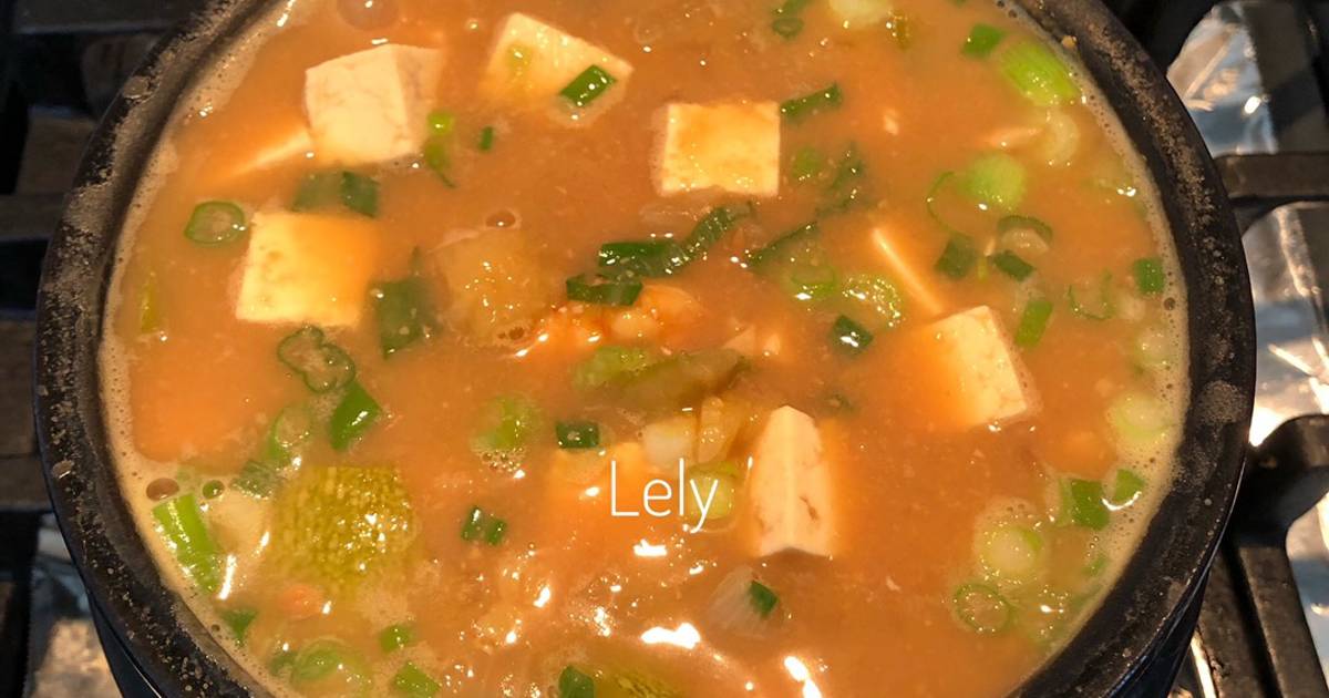 Súp đậu tương Hàn -Doenjang Jjigae