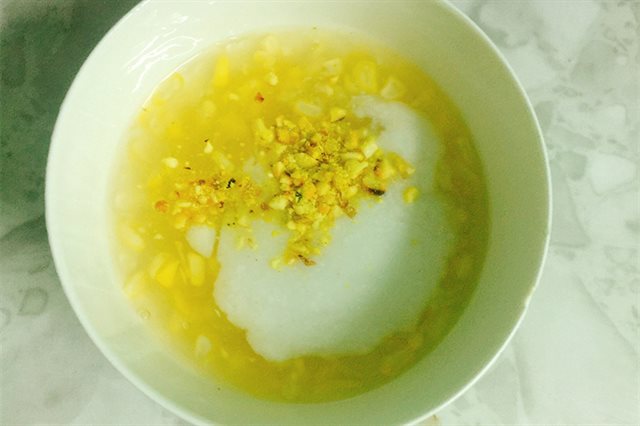 Chè Bắp Nấu Đường Phèn