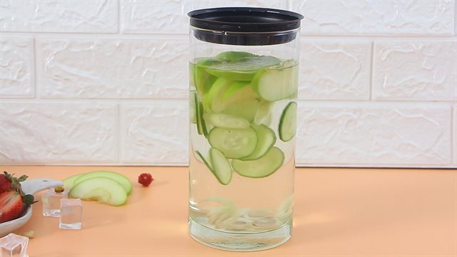Detox Táo Sả Dưa Leo