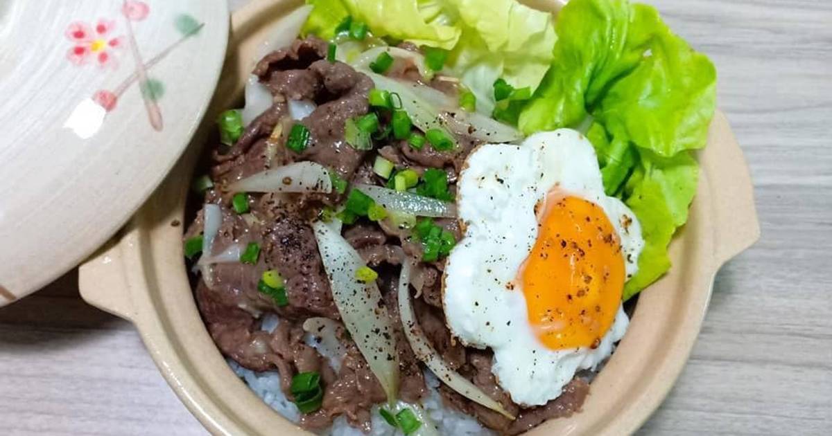 Gyudon - Cơm bò xào kiểu Nhật