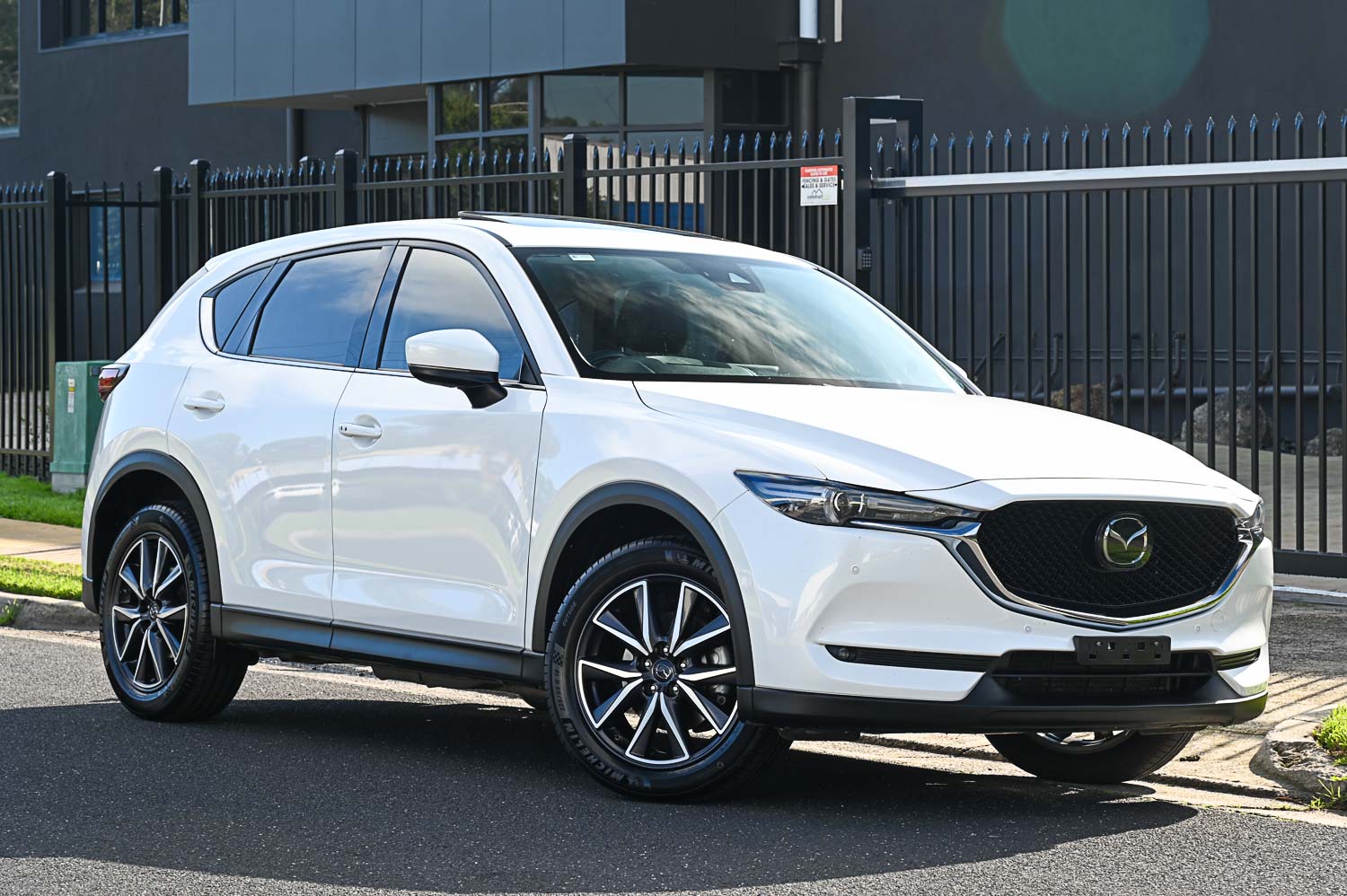 2019 MAZDA CX-5 KF4W2A