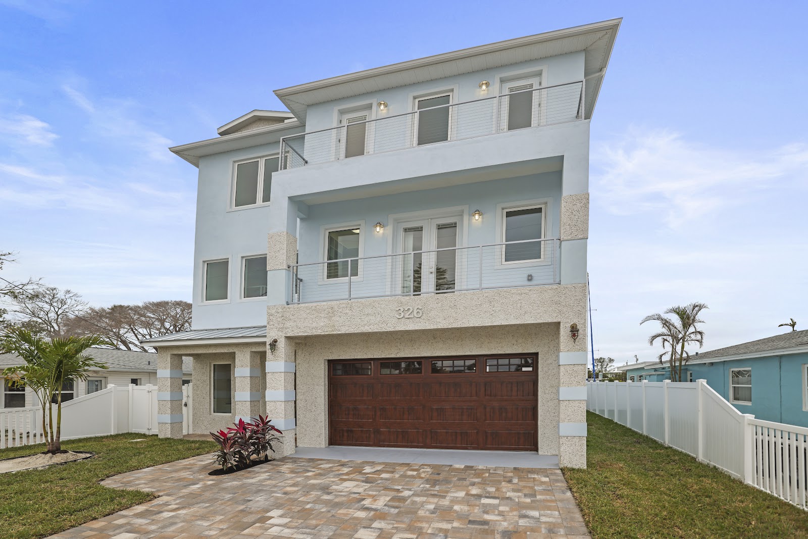 326 129th Ave E, Madeira Beach, FL 33708