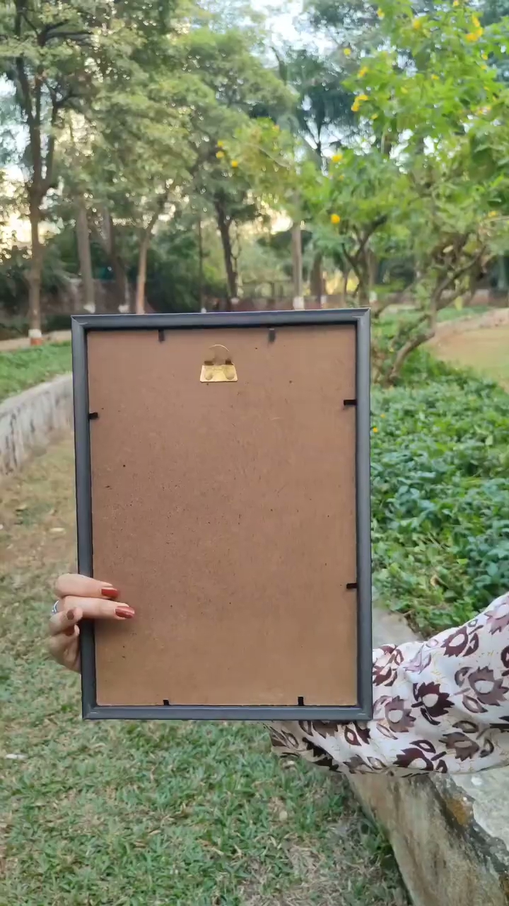 Vintage Royal Frame #2