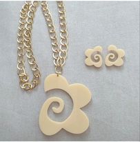  Collar