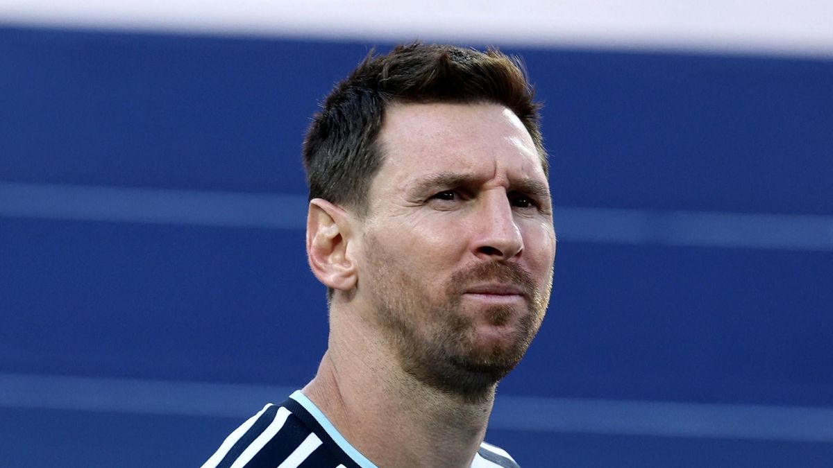 Đặc quyền của Messi - Tạp chí Tri thức