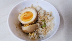 Trứng Ngâm Xì Dầu