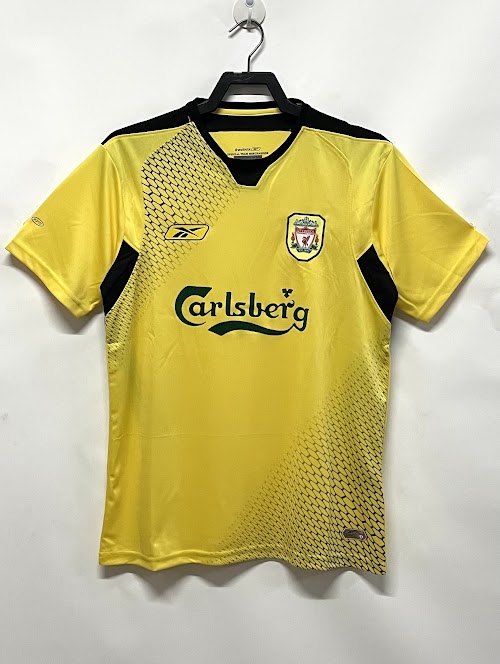 Equipación de visitante del Liverpool 2004-05.jpeg