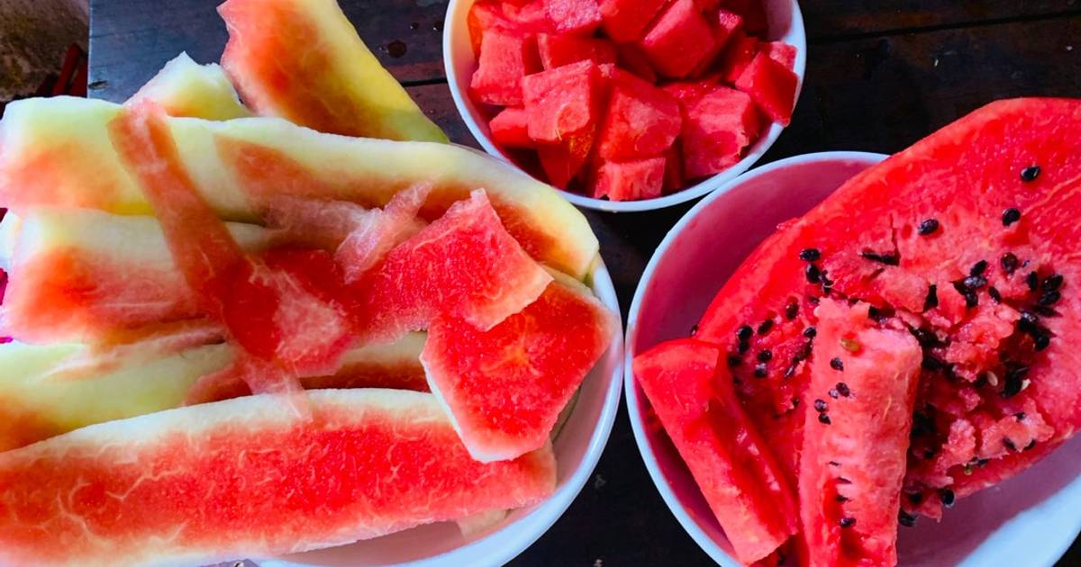 Bổ dưa hấu có hạt thành không hạt thế nào?