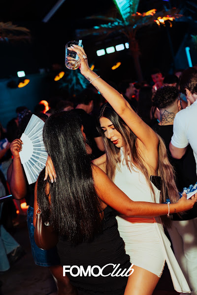 FOMO Club104.jpg