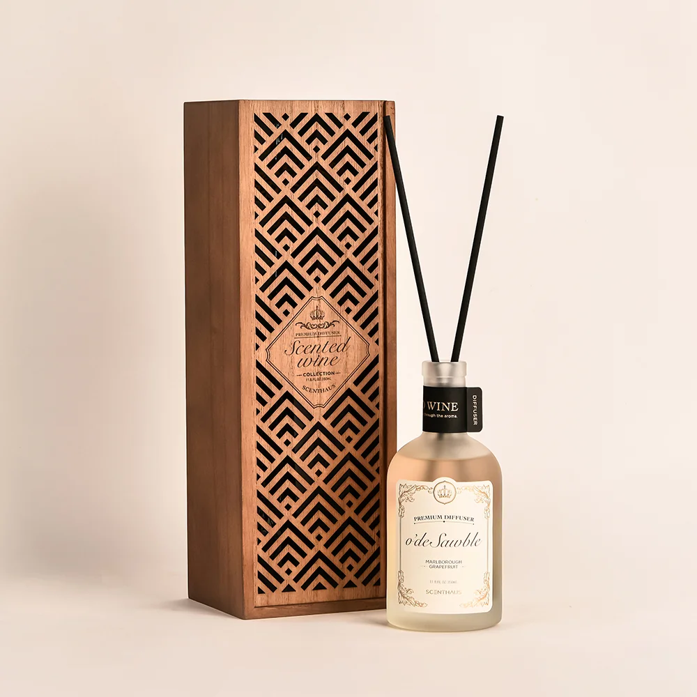 센트하우스 프리미엄 와인 디퓨저 한 달간 써보니 거실 분위기가 달라졌어요