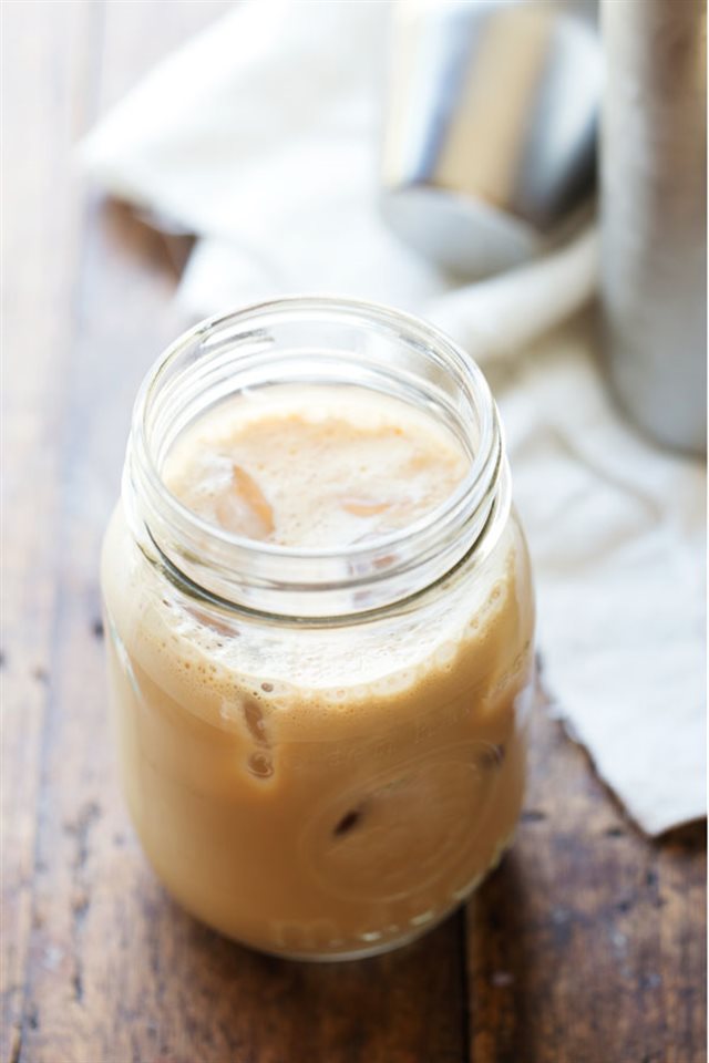 Cà Phê Sữa Đá Mật Ong