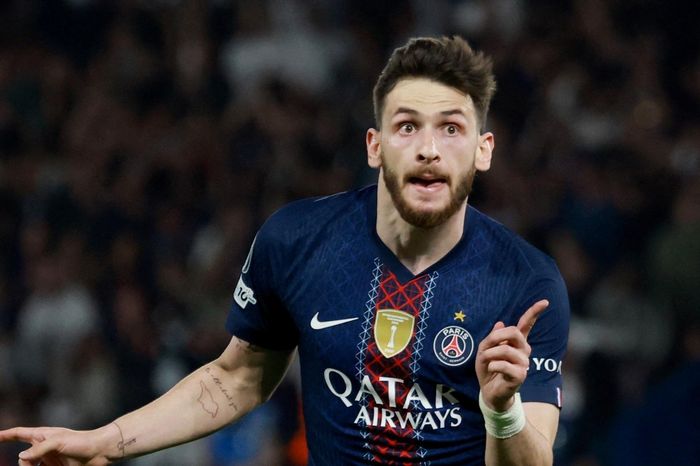 Kvaratskhelia khiến Liverpool tiếc đứt ruột - Tạp chí Tri thức