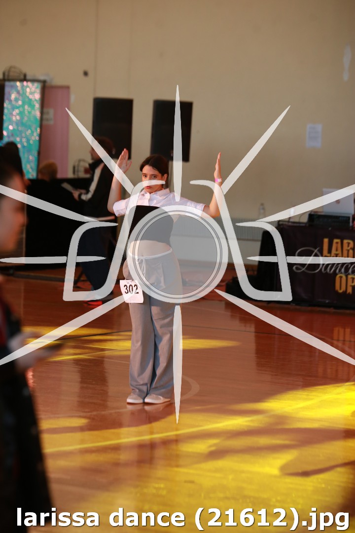 larissa dance (21612).jpg