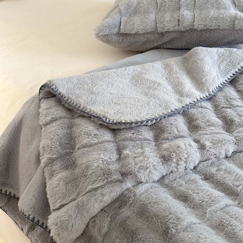 Scandinavian Faux Fur Throw Blanket with Check Pattern
