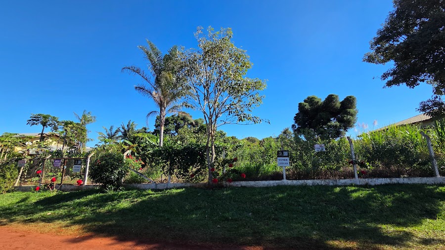 Terreno de 600m² no condomínio O Estribo