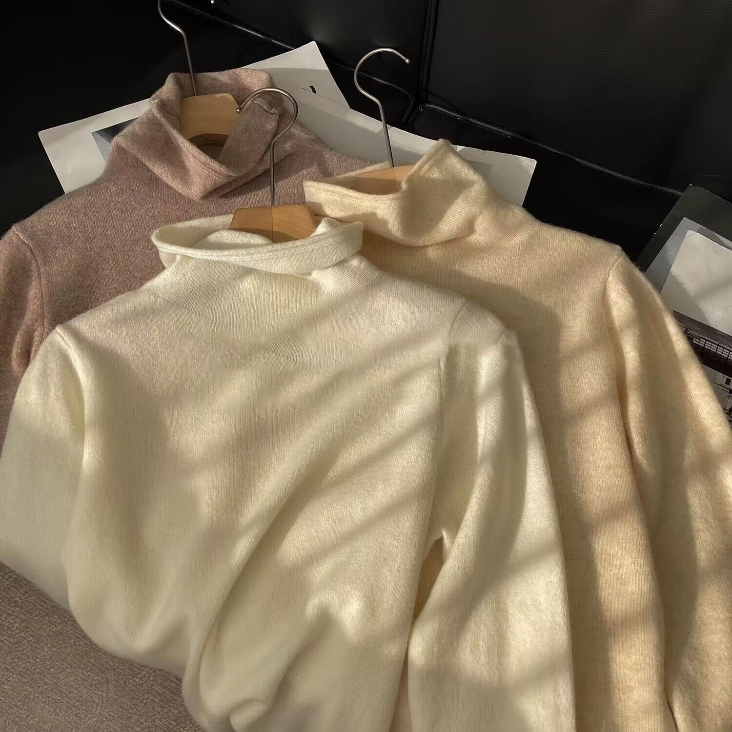 Women's Wool Turtleneck Sweater