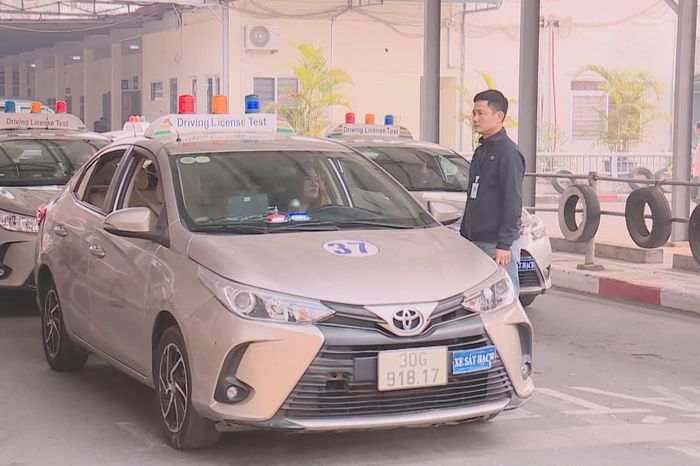 Học, thi GPLX sẽ phải xác thực bằng nhận diện khuôn mặt - Đài Phát thanh và truyền hình Hà Nội