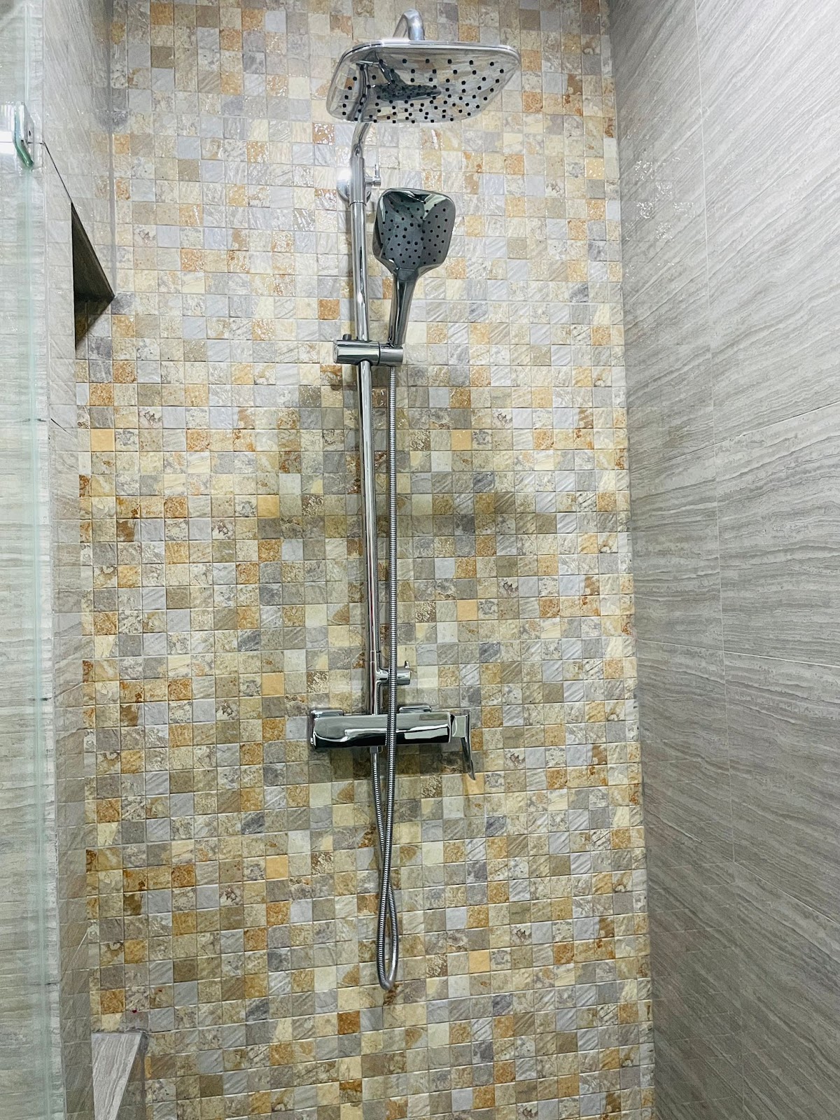 The Jeval - 2 Bed, Floor 11 5