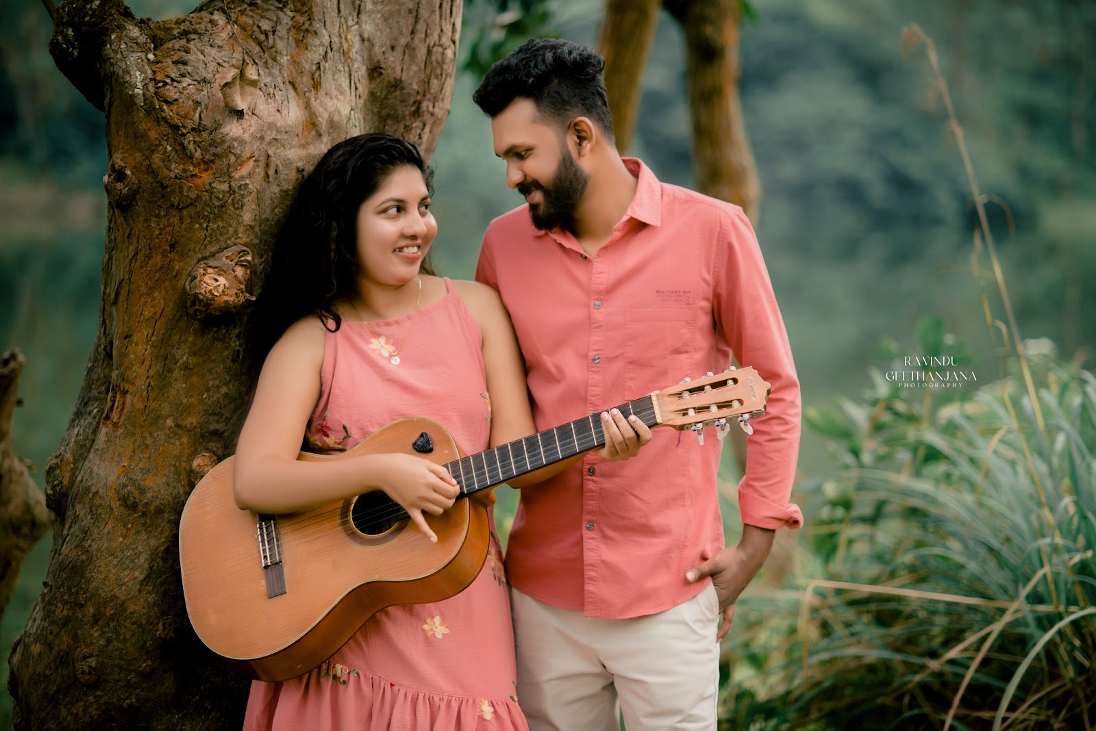 Lahiru and Hashani pre-wedding photoshoot - outdoor couple portrait