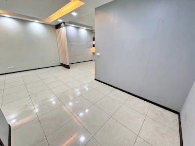 Renovated Freehold 3 Storey Terrace Taman Tropika 2 Bangi — foto 7/10