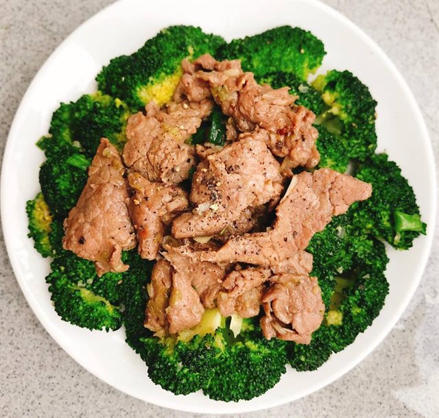 Bò Xào Bông Cải Xanh