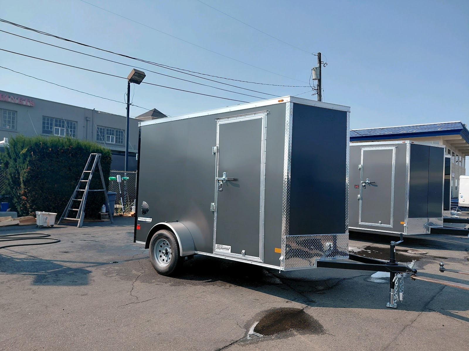 Passport Deluxe Enclosed Cargo