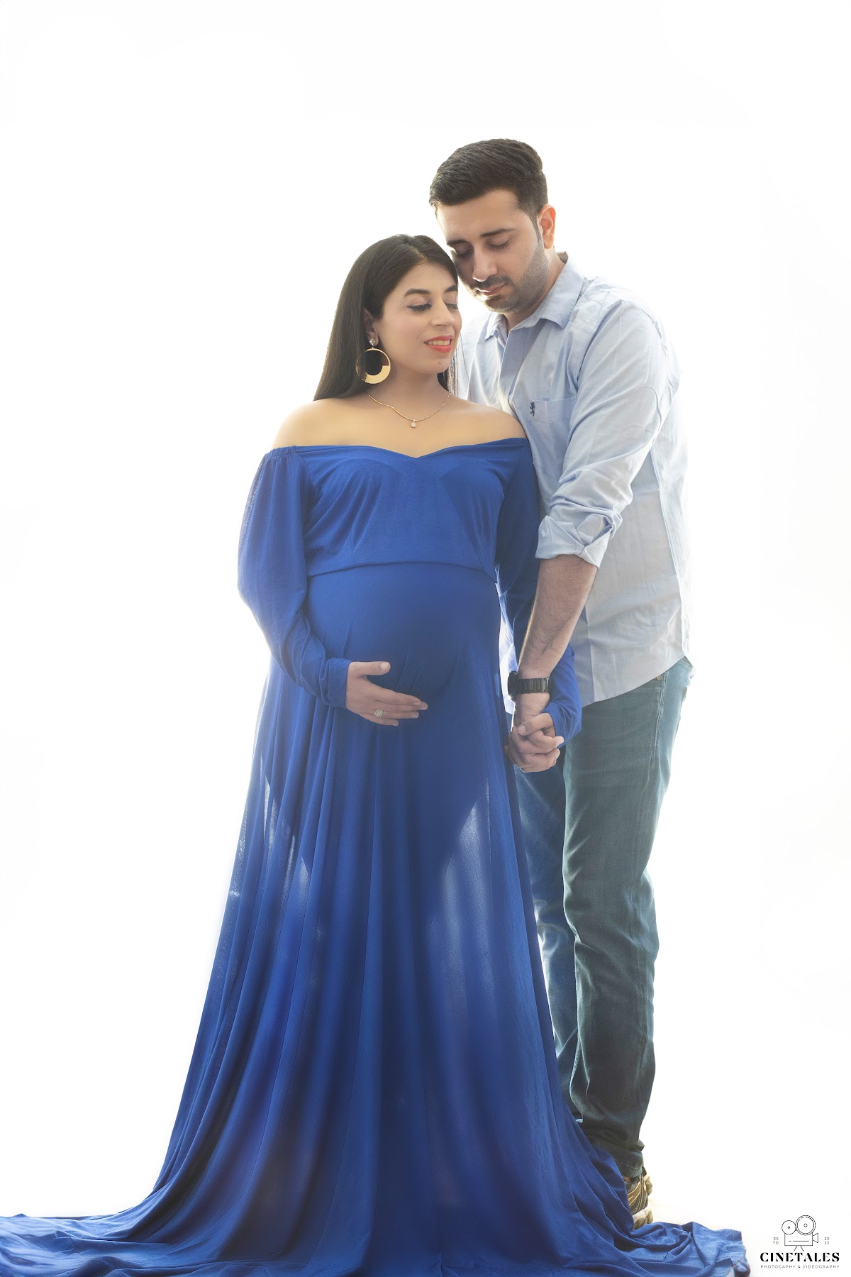 Maternity · 48 frame 32