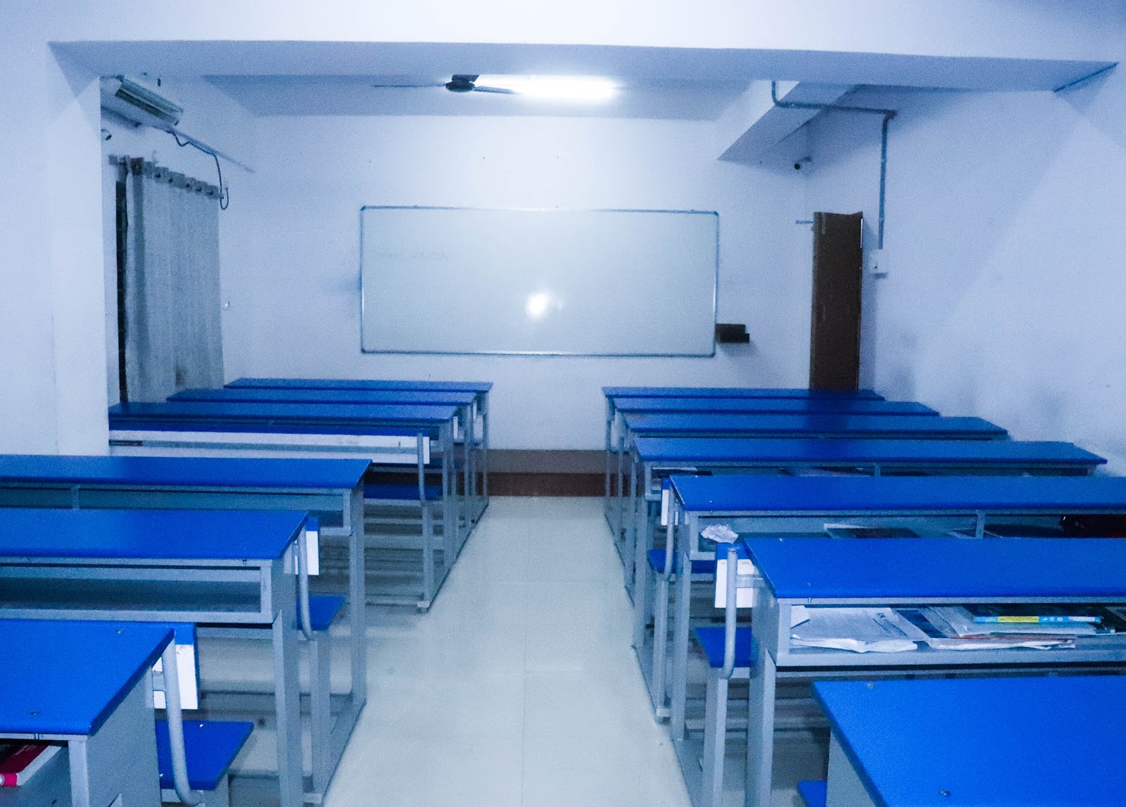 DR-CLASSROOM