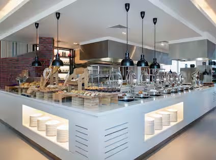 breakfast-counter
