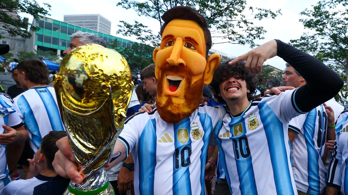 Giá vé chung kết World Cup tăng phi mã - Tạp chí Tri thức